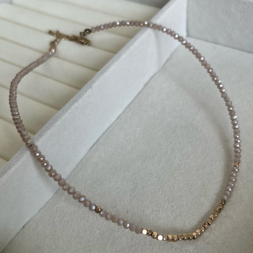 Headed choker necklace - Picture 3 of 4